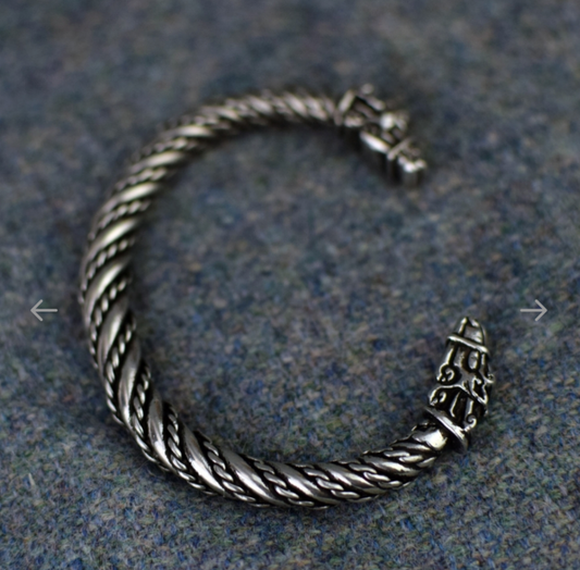 Small Odin's Steed Sleipnir Bracelet