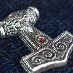 925 Sterling Silver Skane Thor's Hammer - Red